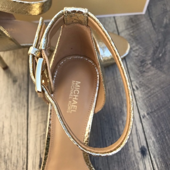 Michael Kors Sylvie MID Sandal Pale Gold W AUTHENT - Picture 6 of 8